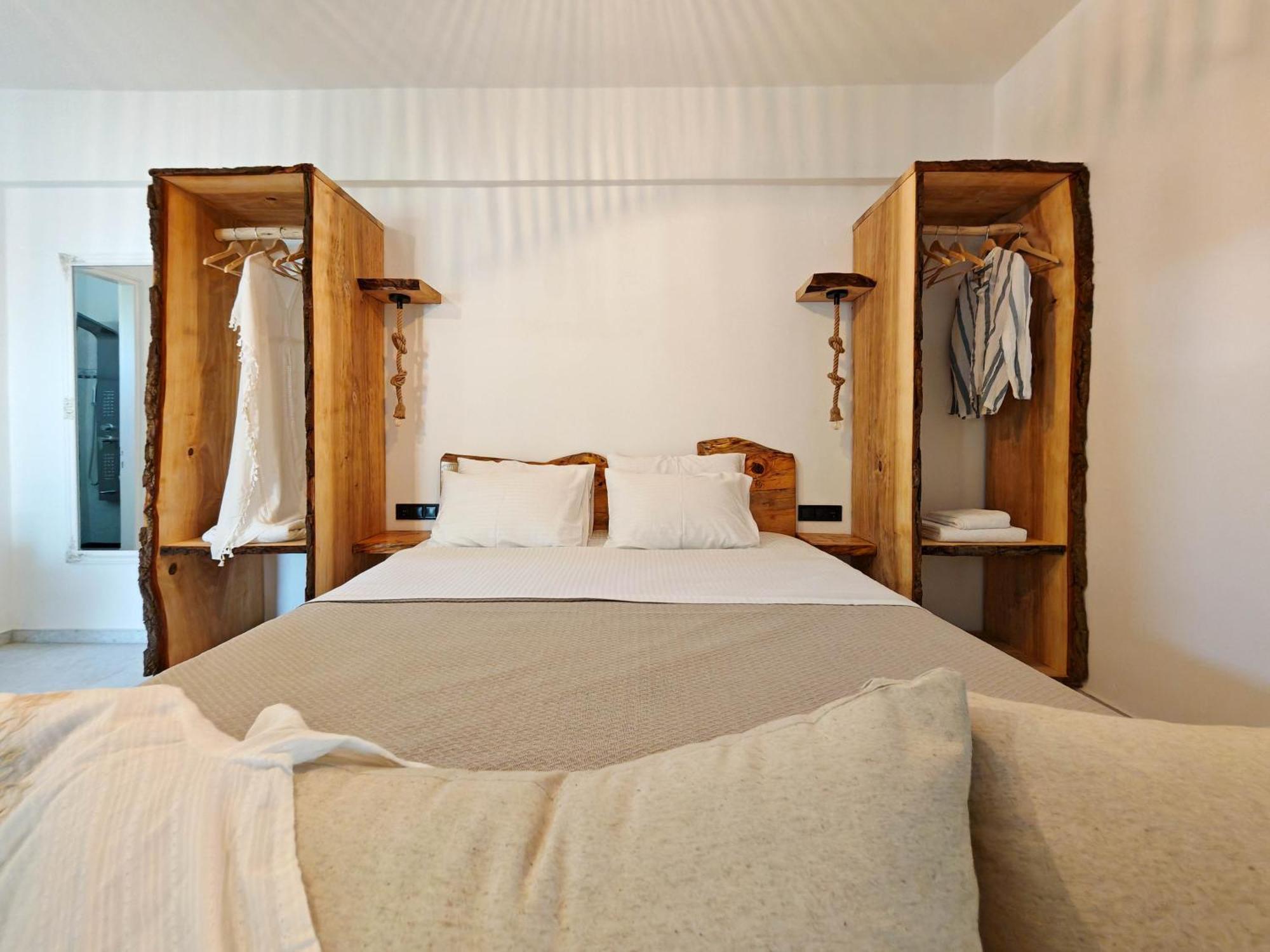 Paraga Suites Naxos City 外观 照片