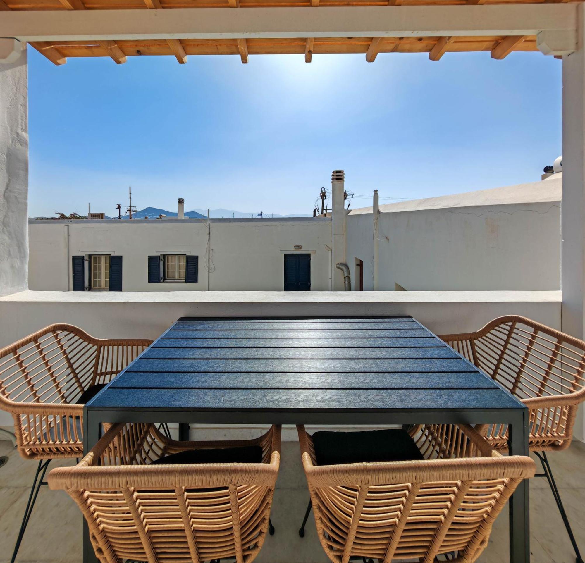 Paraga Suites Naxos City 外观 照片