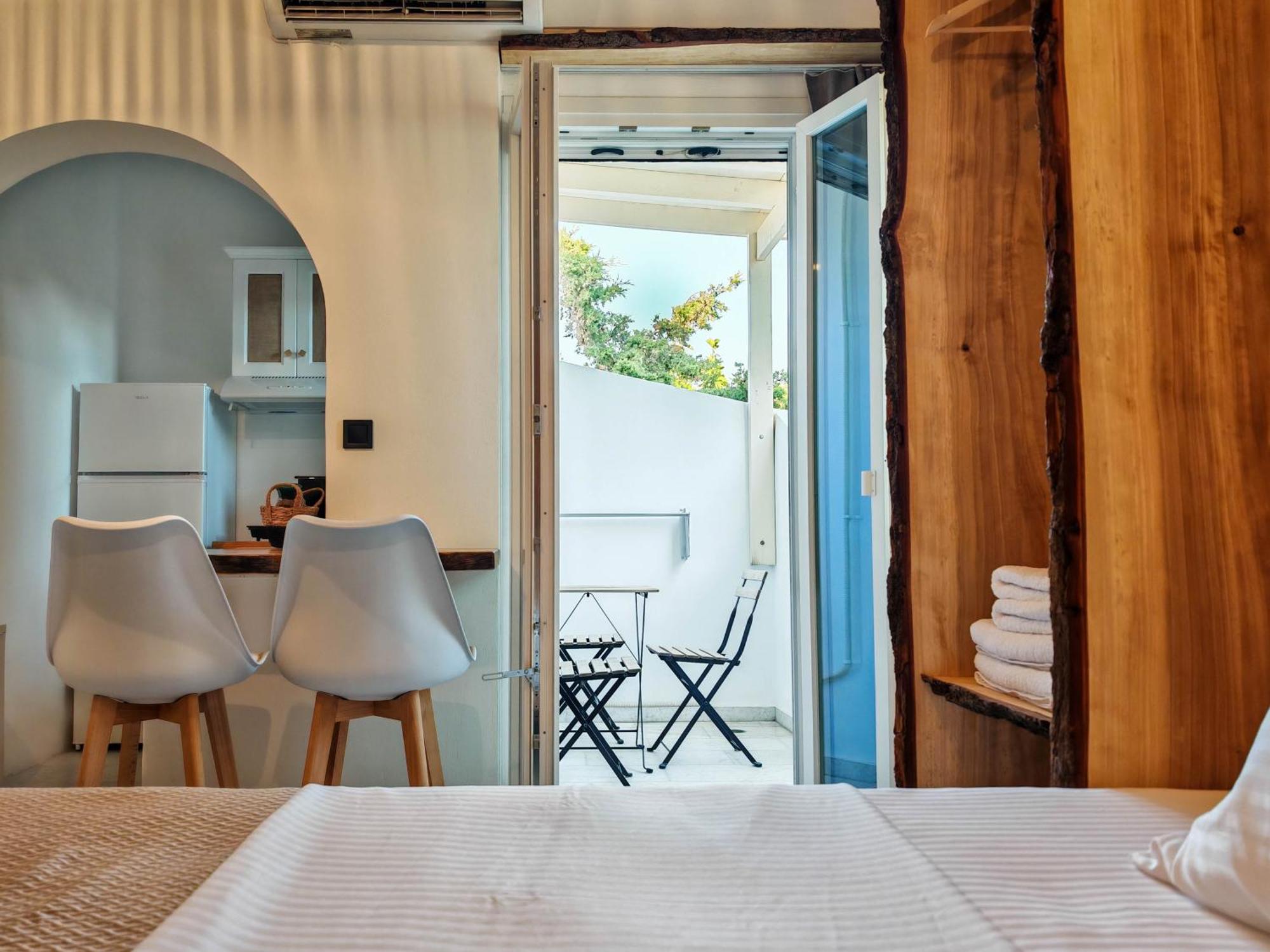 Paraga Suites Naxos City 外观 照片