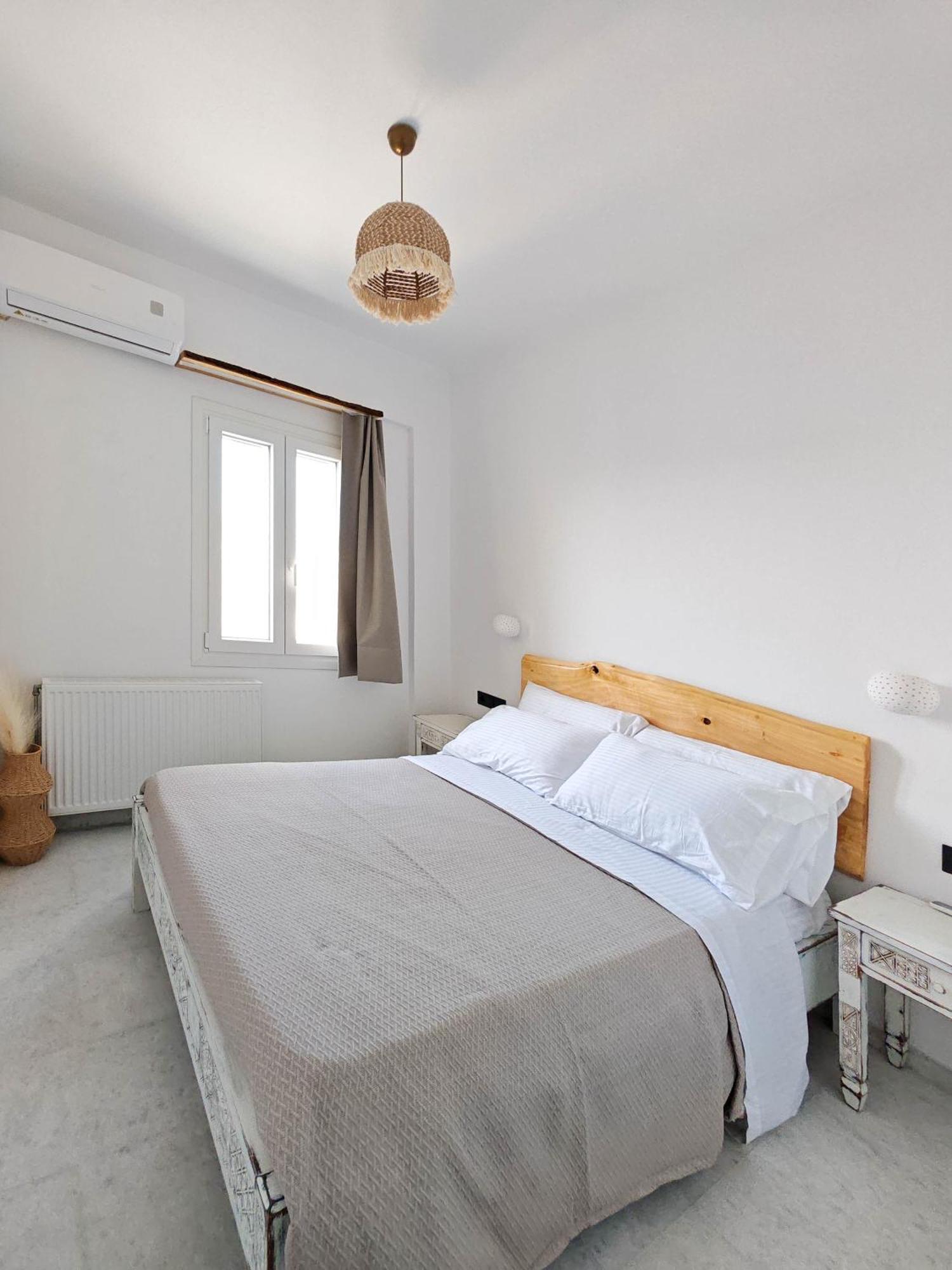 Paraga Suites Naxos City 外观 照片
