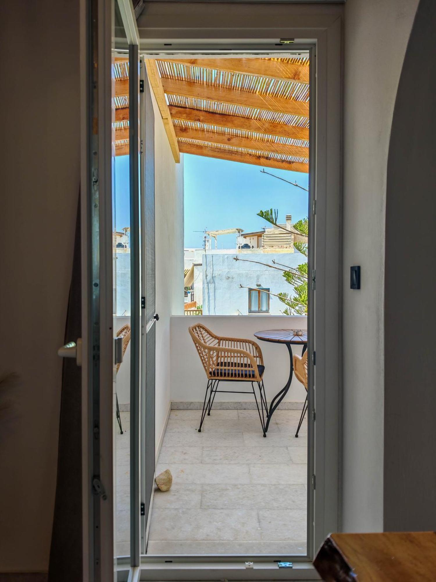 Paraga Suites Naxos City 外观 照片