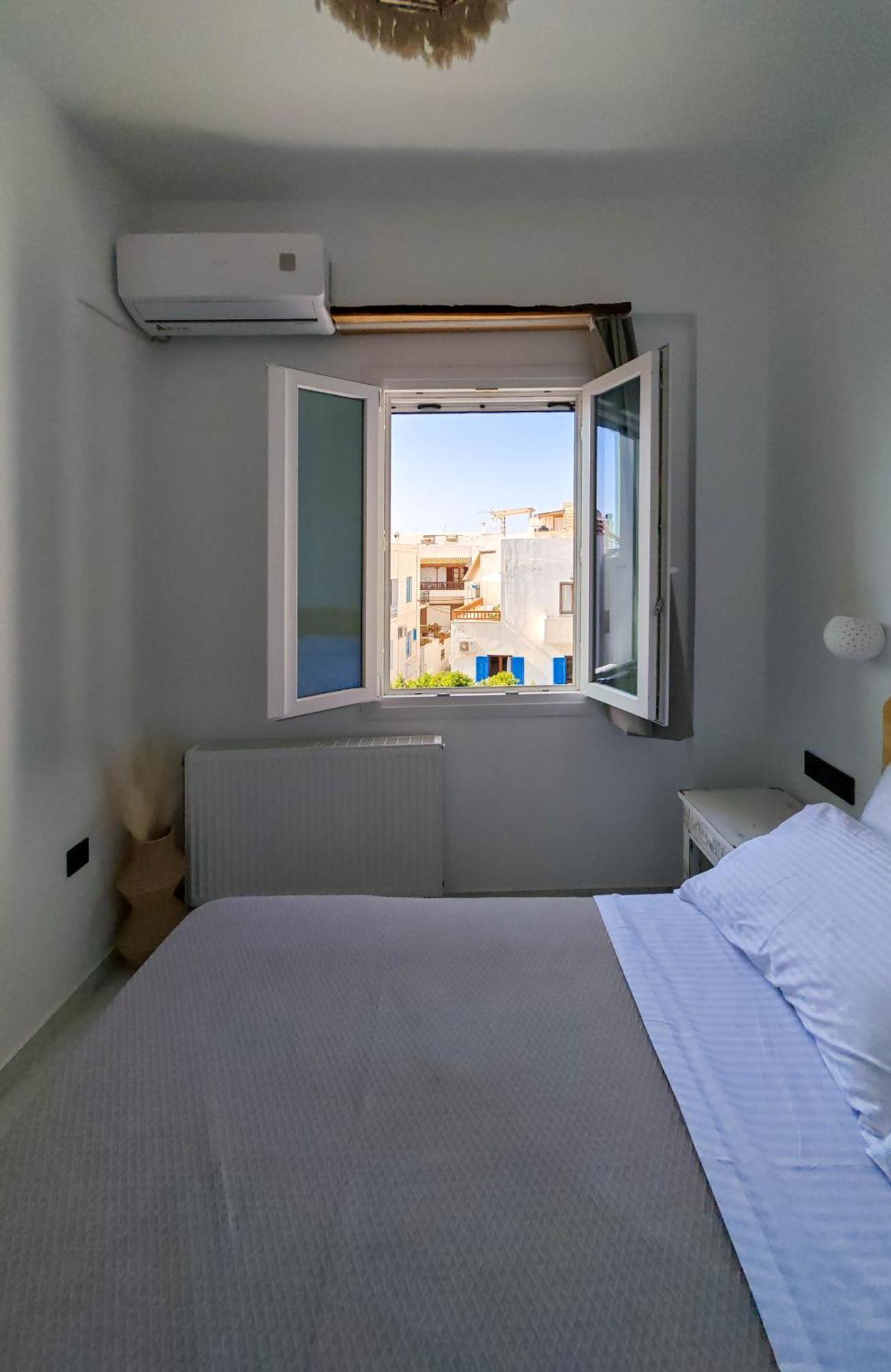 Paraga Suites Naxos City 外观 照片